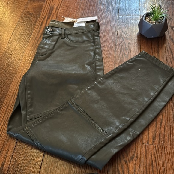 NWT Banana Republic Pants Women’s Green Faux Leather Mid Rise Skinny size 28 - Picture 8 of 14